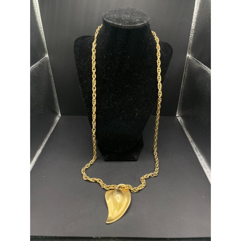 Vintage Gold Tone Matte Fall Leaf Pendant Rolo Chain Link Long Necklace 33"
